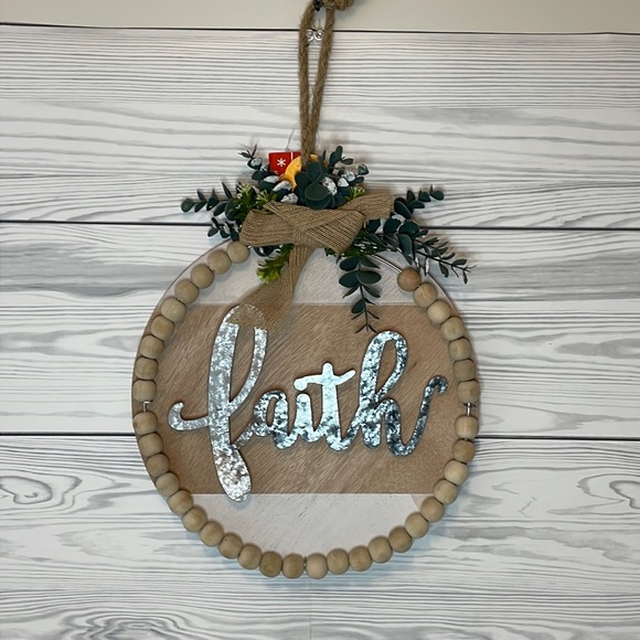 “Faith” Wall Decor - Picture 2 of 3